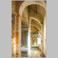 Lavardin, photo Oliver Schöpgens , Wikipedia.jpg